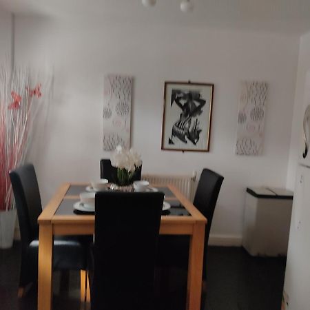 Bed 4 Night Apartment แมนเชสเตอร์ ภายนอก รูปภาพ